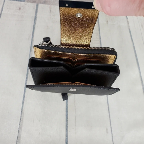 Vince Camuto Leather Wristlet Wallet Black - Picture 6 of 16